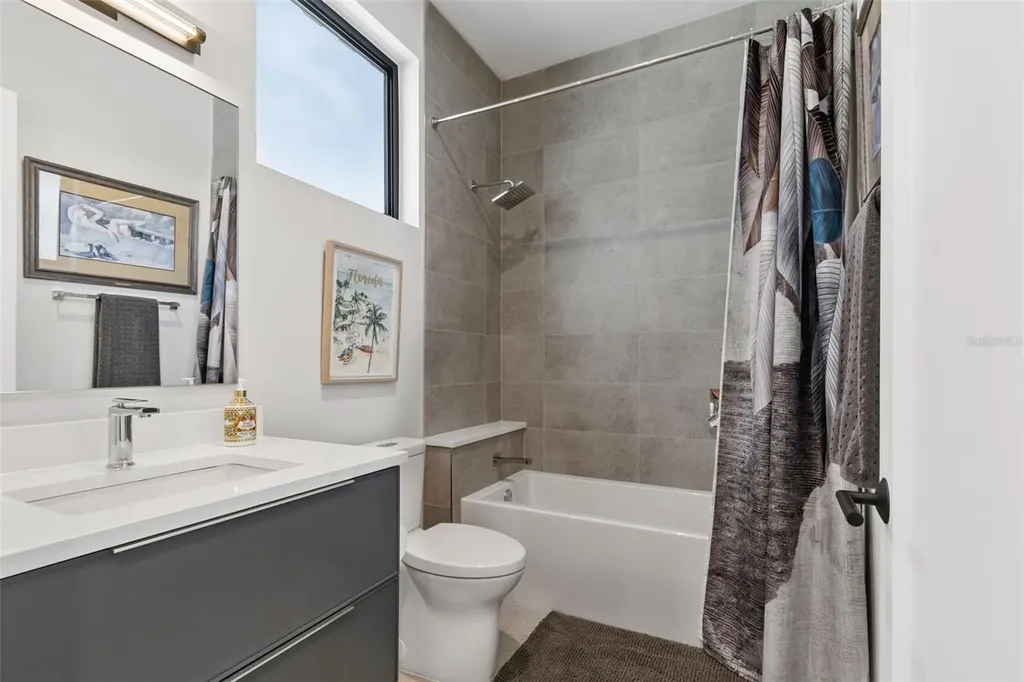 318 La Hacienda Drive Indian Rocks Beach FL 33785