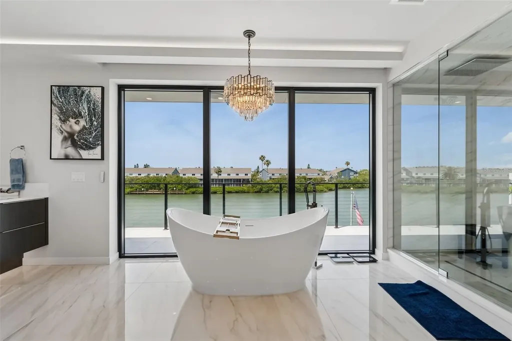 318 La Hacienda Drive Indian Rocks Beach FL 33785