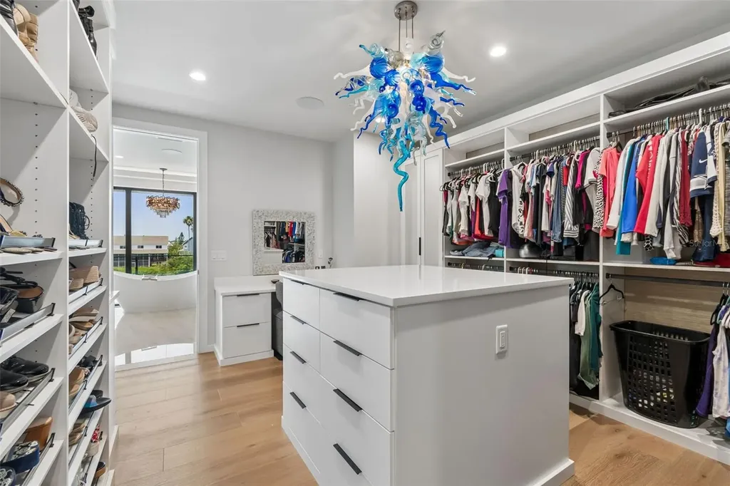 318 La Hacienda Drive Indian Rocks Beach FL 33785