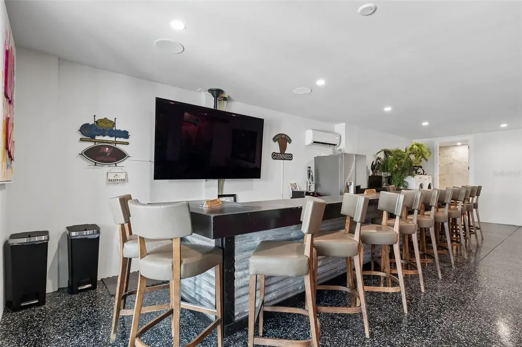 318 La Hacienda Drive Indian Rocks Beach FL 33785
