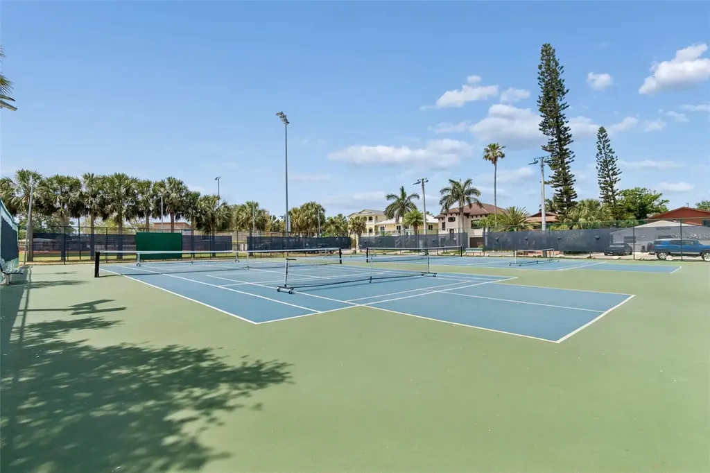 318 La Hacienda Drive Indian Rocks Beach FL 33785