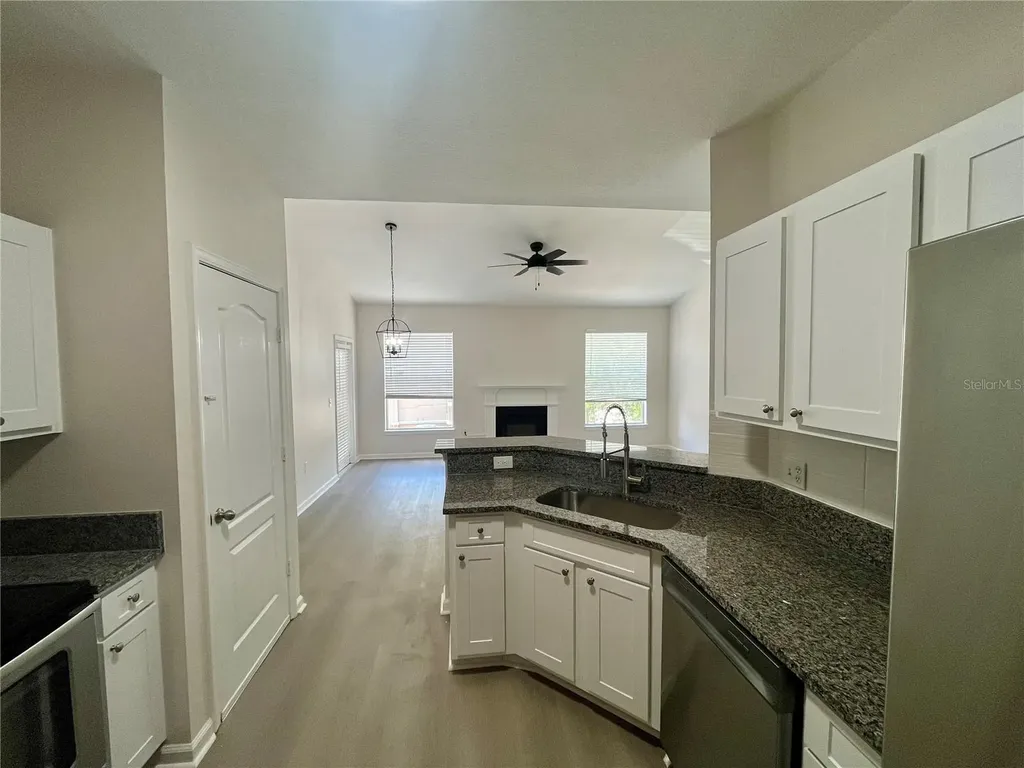 18105 Villa Creek Drive Tampa FL 33647