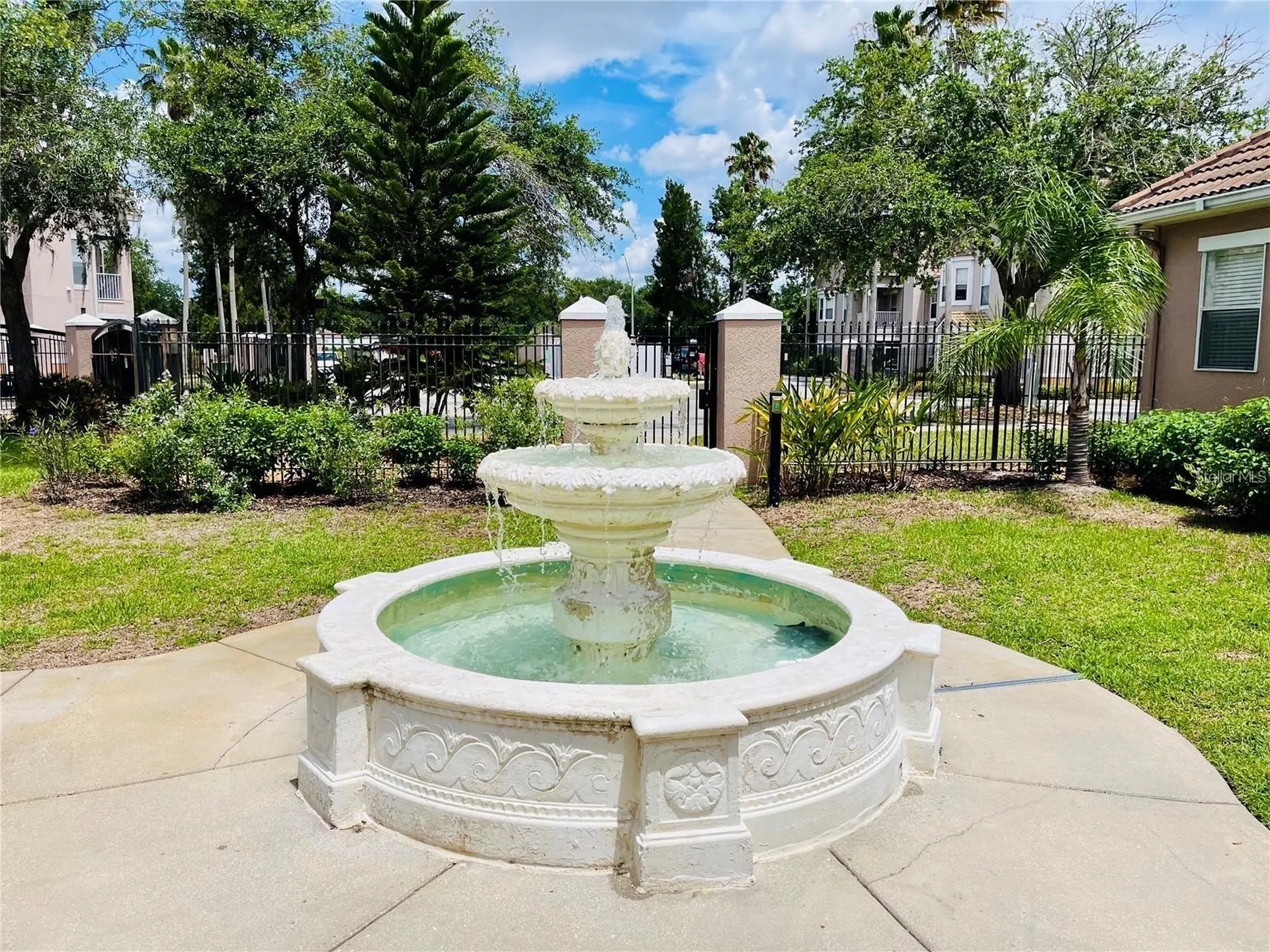 18105 Villa Creek Drive Tampa FL 33647