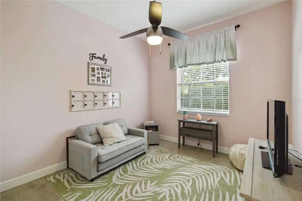 3724 71st Terrace E Sarasota FL 34243