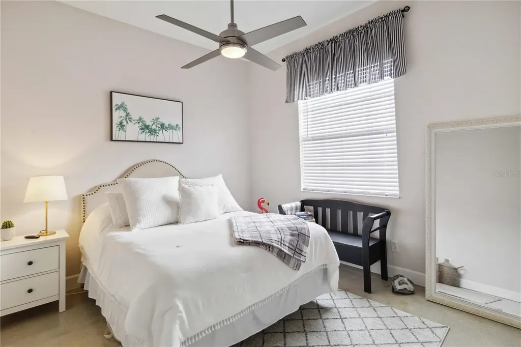3724 71st Terrace E Sarasota FL 34243