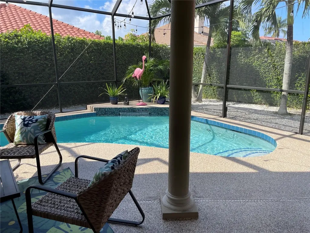 3724 71st Terrace E Sarasota FL 34243