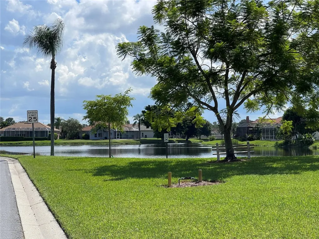 3724 71st Terrace E Sarasota FL 34243