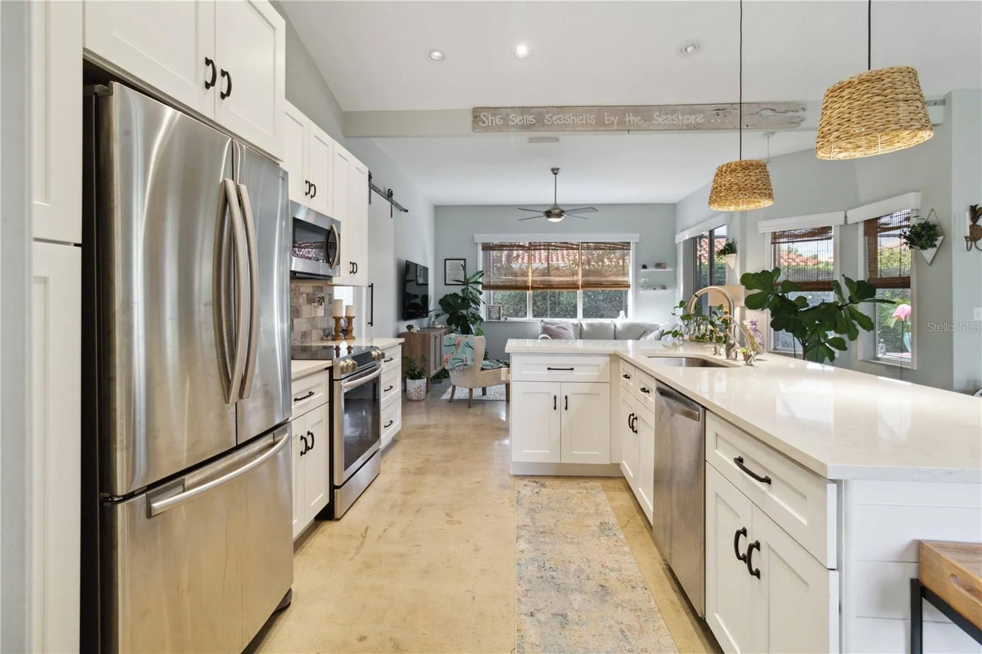 3724 71st Terrace E Sarasota FL 34243