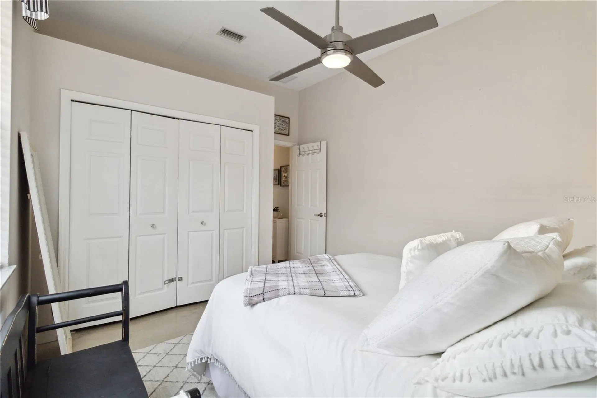 3724 71st Terrace E Sarasota FL 34243