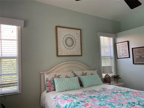 3724 71st Terrace E Sarasota FL 34243
