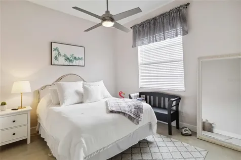 3724 71st Terrace E Sarasota FL 34243