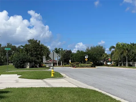 3724 71st Terrace E Sarasota FL 34243