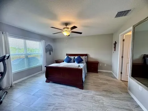 16605 Mosaic Oar Drive Wimauma FL 33598