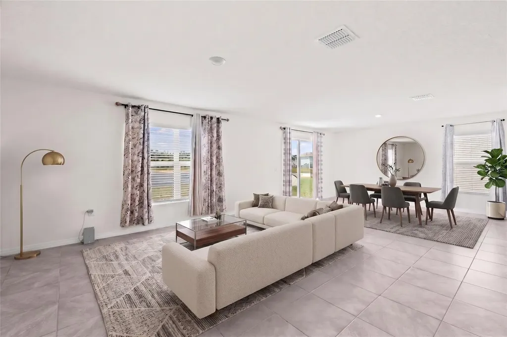 2804 Rock Sound Street Bradenton FL 34208