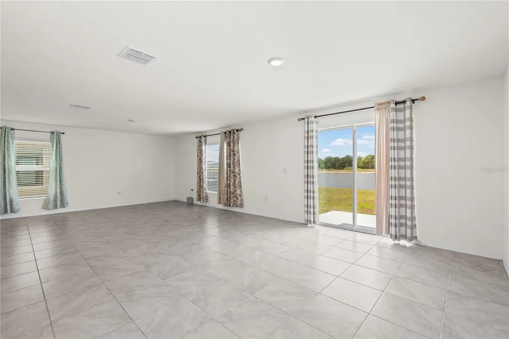 2804 Rock Sound Street Bradenton FL 34208