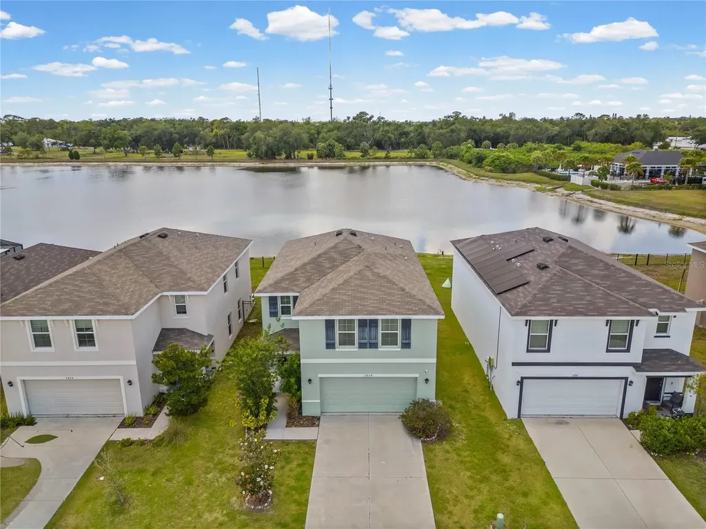 2804 Rock Sound Street Bradenton FL 34208