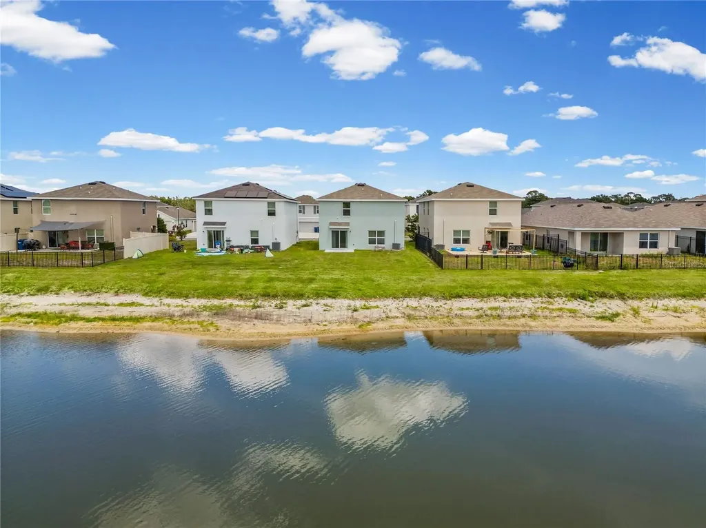 2804 Rock Sound Street Bradenton FL 34208