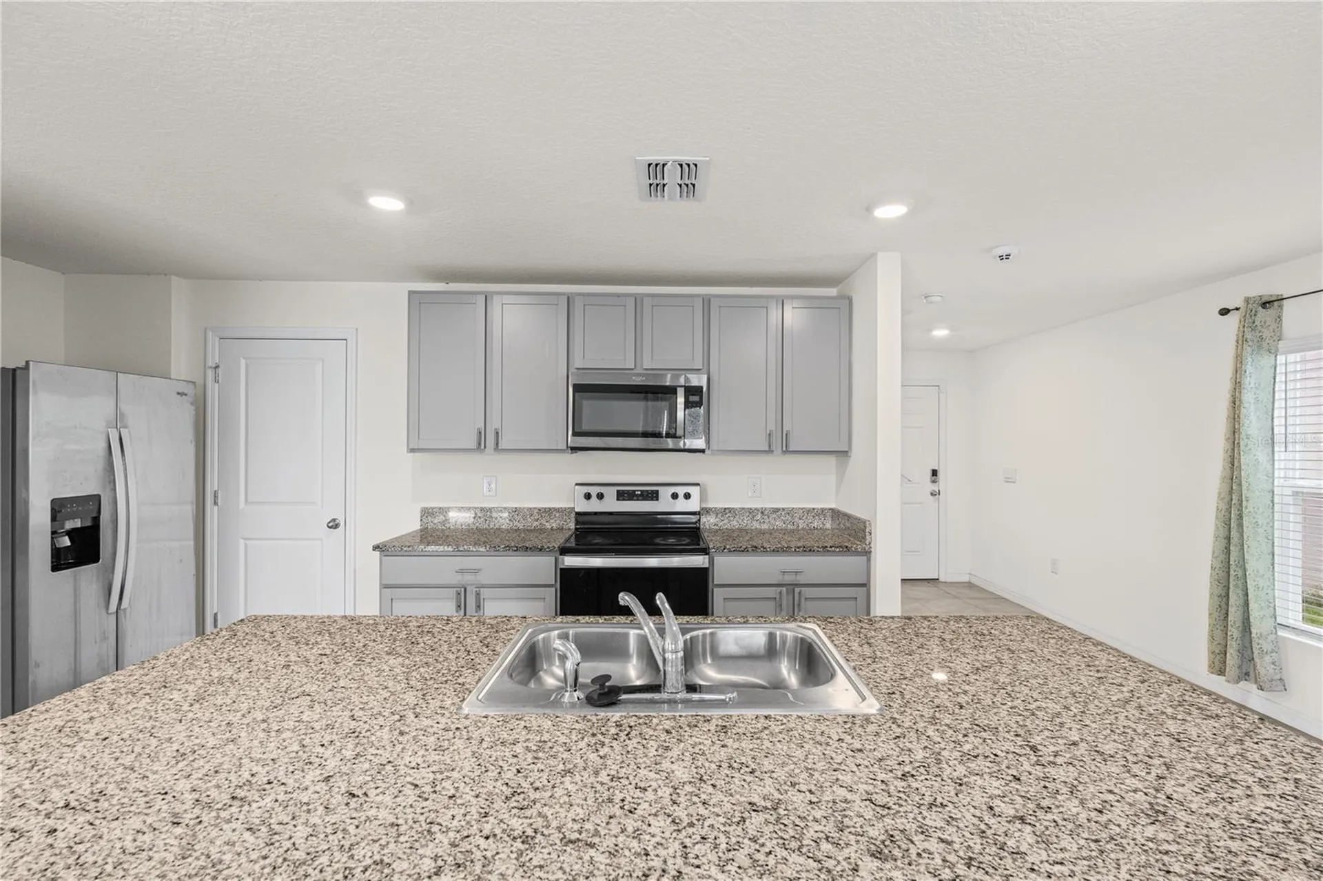 2804 Rock Sound Street Bradenton FL 34208
