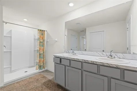 2804 Rock Sound Street Bradenton FL 34208