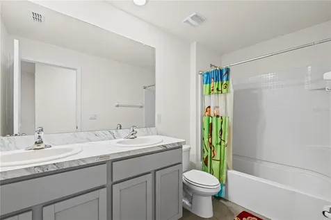 2804 Rock Sound Street Bradenton FL 34208