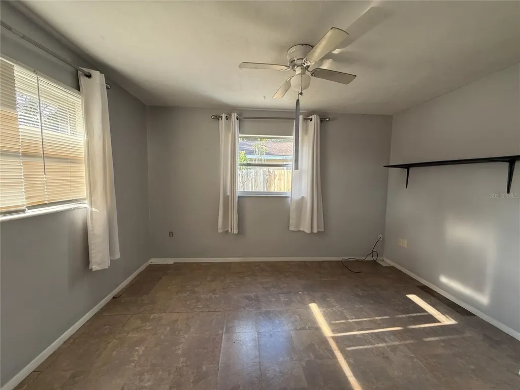 2402 9th Street E Bradenton FL 34208