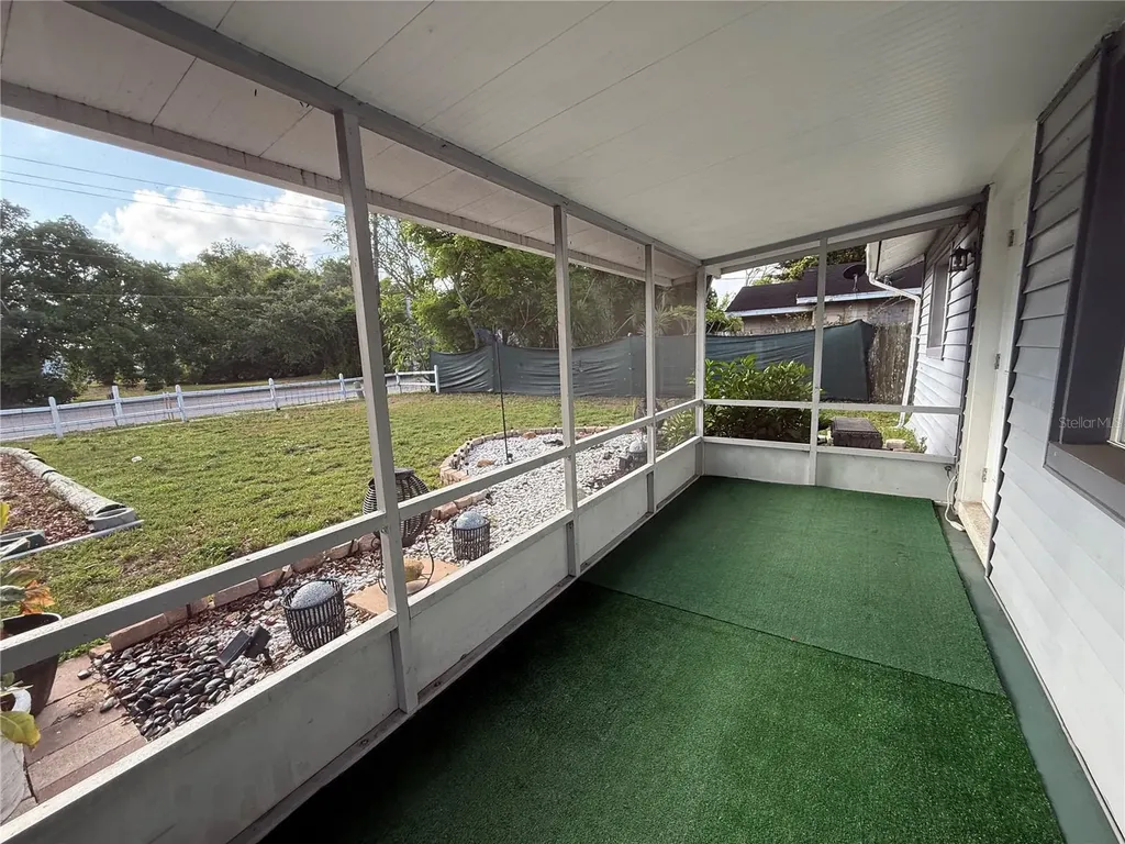 2402 9th Street E Bradenton FL 34208