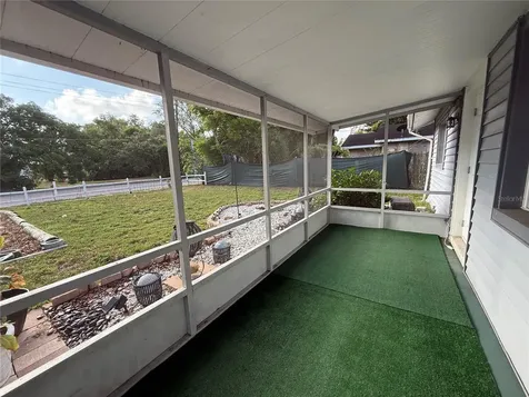 2402 9th Street E Bradenton FL 34208
