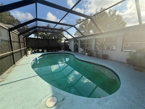 2402 9th Street E Bradenton FL 34208
