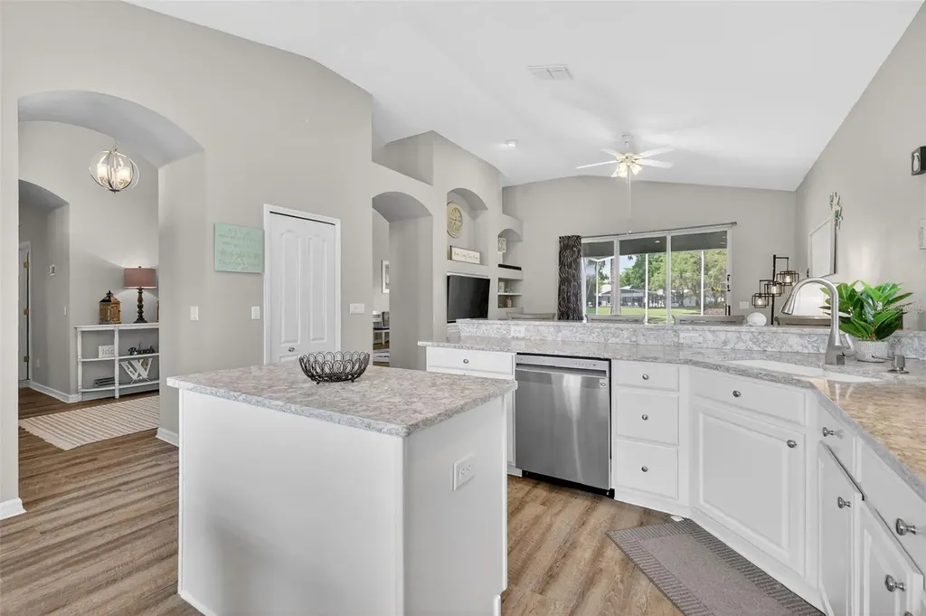 8011 Pine Hollow Drive Mount Dora FL 32757