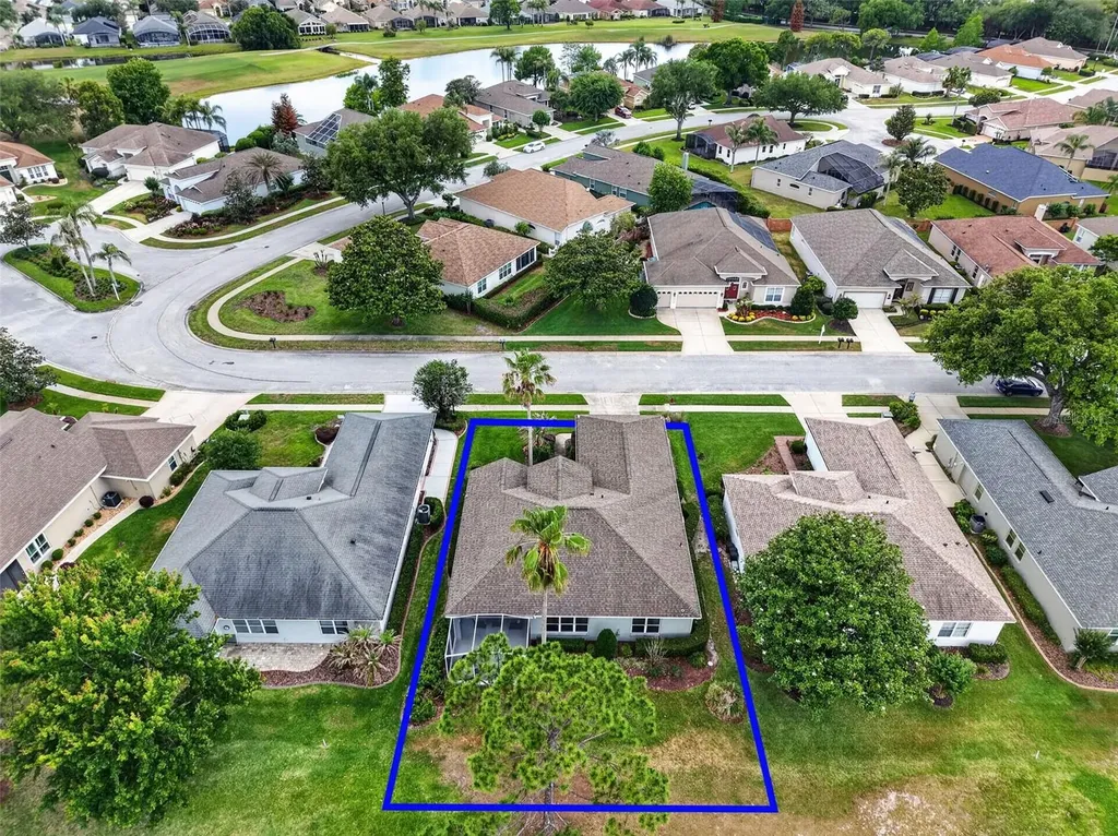 8011 Pine Hollow Drive Mount Dora FL 32757