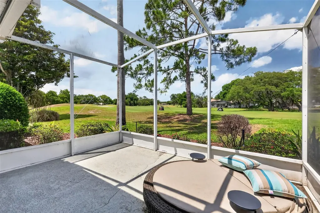 8011 Pine Hollow Drive Mount Dora FL 32757