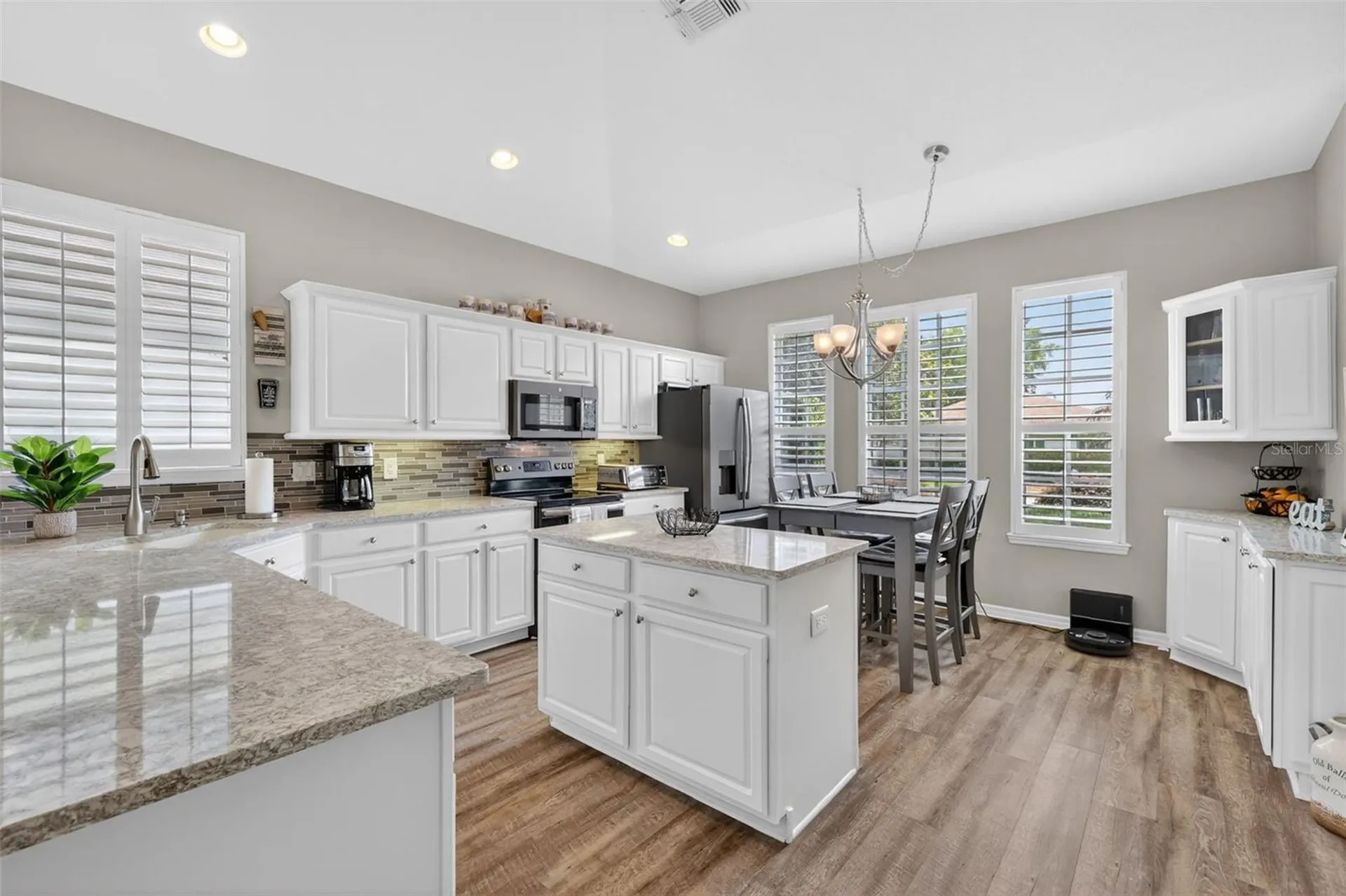 8011 Pine Hollow Drive Mount Dora FL 32757
