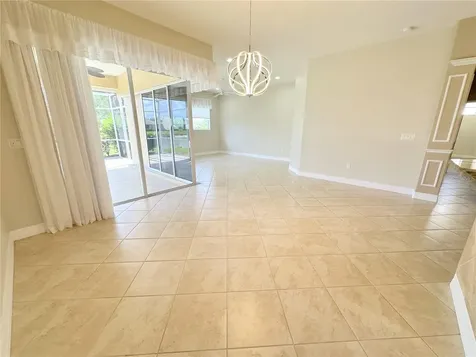8899 Eagle Bay Court North Port FL 34287