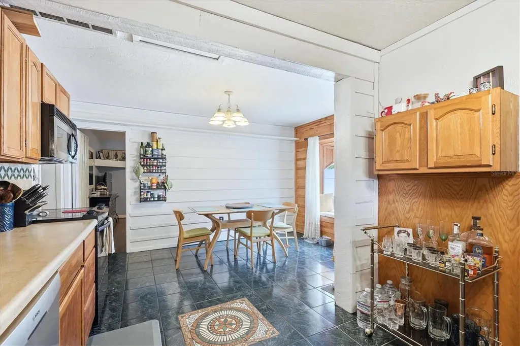 4608 46th Street N St Petersburg FL 33714