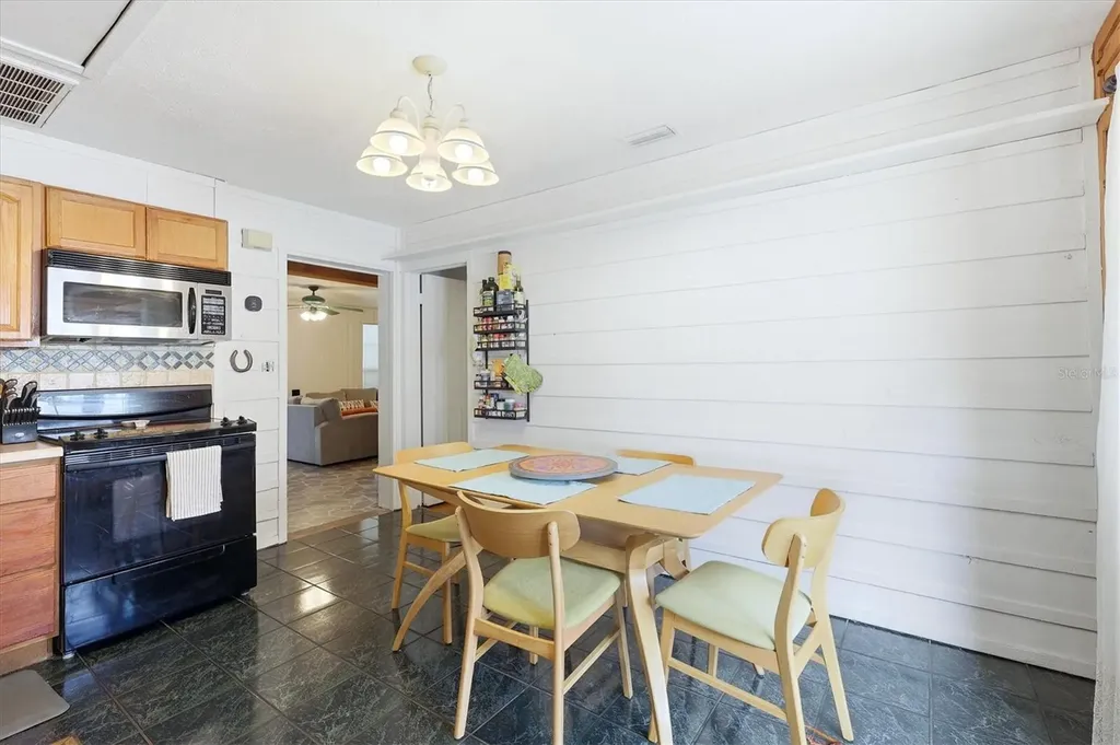 4608 46th Street N St Petersburg FL 33714