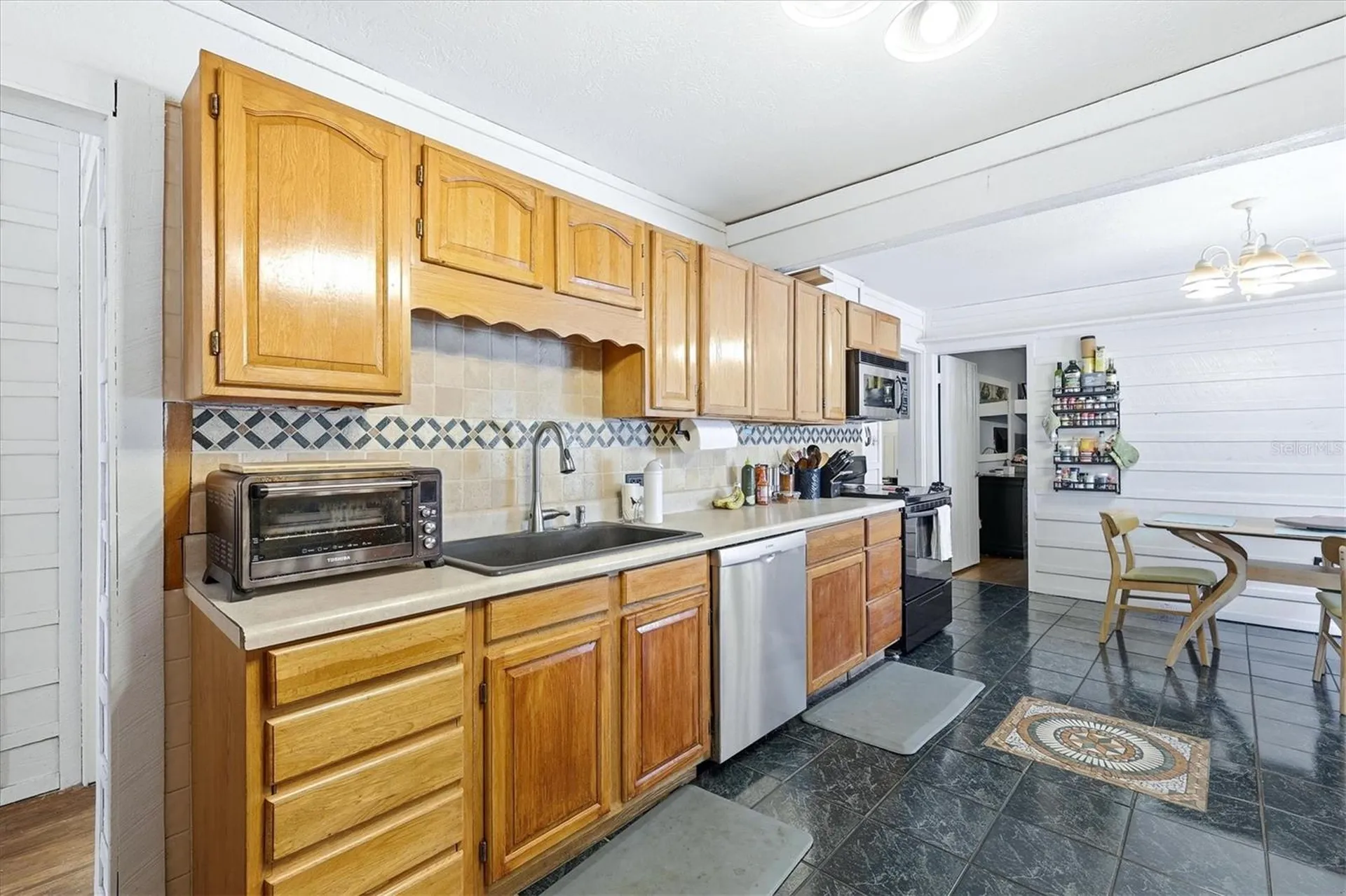 4608 46th Street N St Petersburg FL 33714