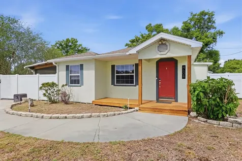 4608 46TH Street N St Petersburg FL 33714