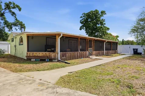 4608 46th Street N St Petersburg FL 33714