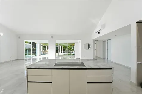 209 Sabanera Dorado PR 00646