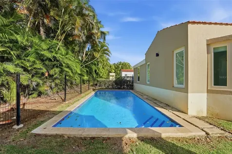 209 Sabanera Dorado PR 00646