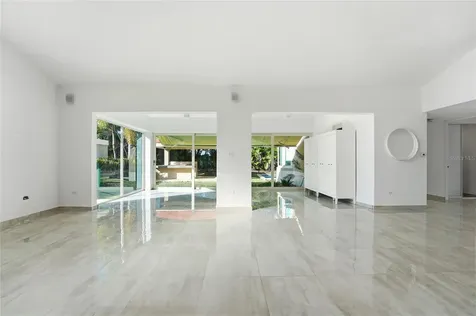 209 Sabanera Dorado PR 00646