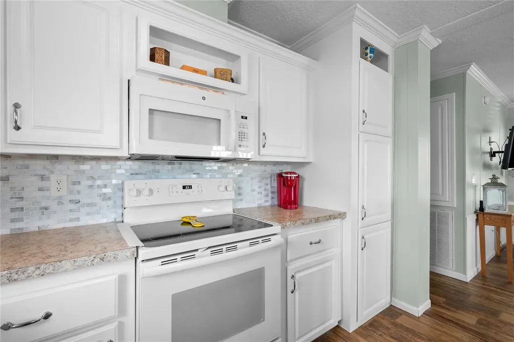 10042 Collingwood Avenue Dade City FL 33525