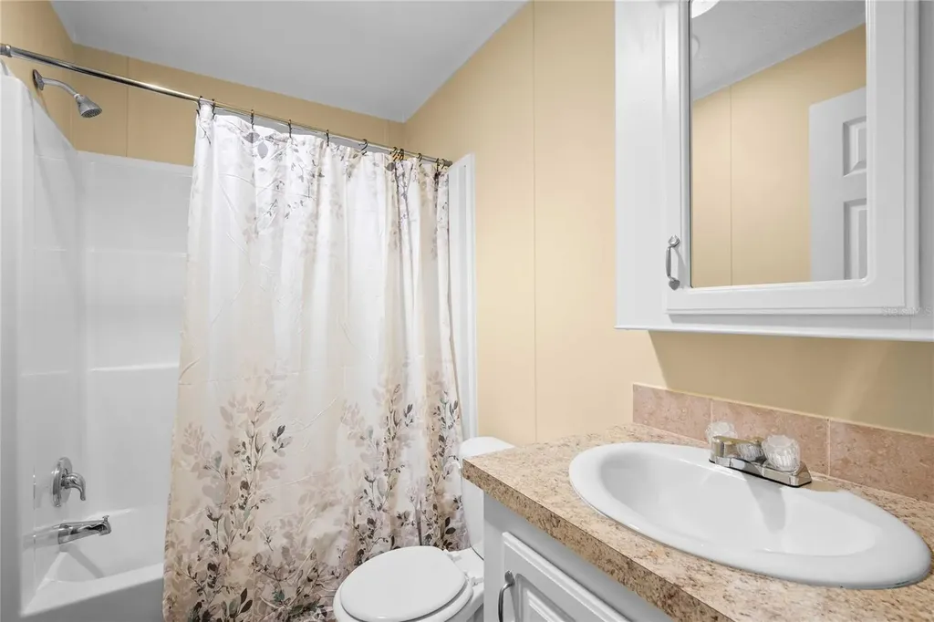 10042 Collingwood Avenue Dade City FL 33525