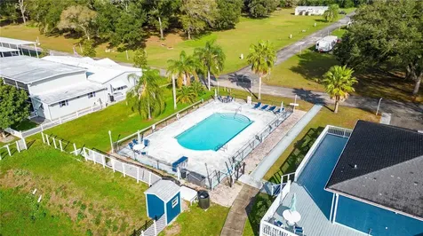 10042 Collingwood Avenue Dade City FL 33525