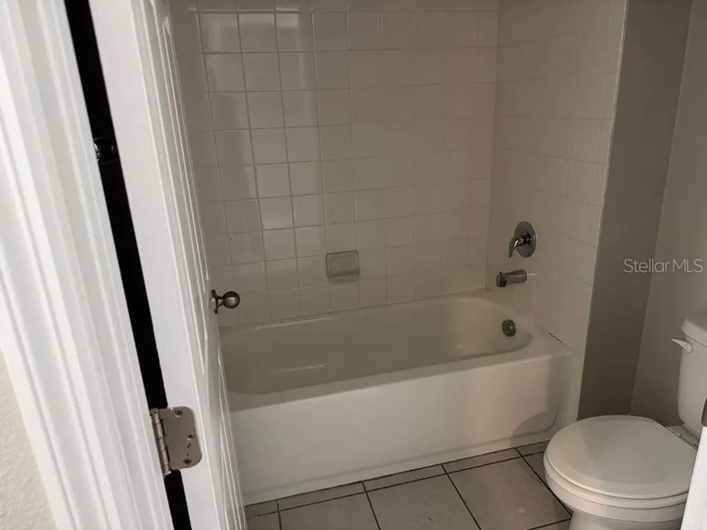 3345 Curlew Avenue Leesburg FL 34748