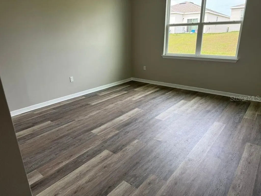 3345 Curlew Avenue Leesburg FL 34748