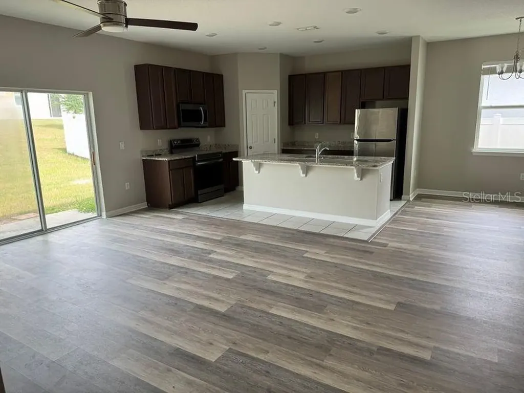 3345 Curlew Avenue Leesburg FL 34748