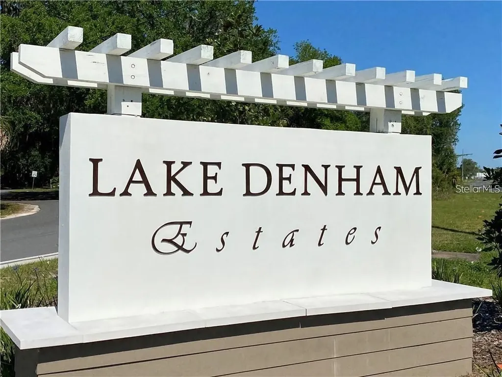 3345 Curlew Avenue Leesburg FL 34748