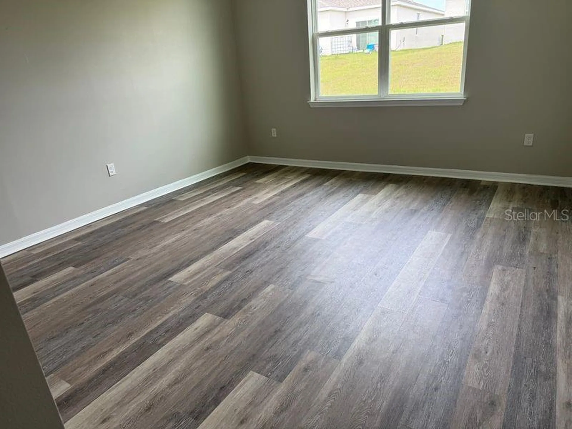 3345 Curlew Avenue Leesburg FL 34748