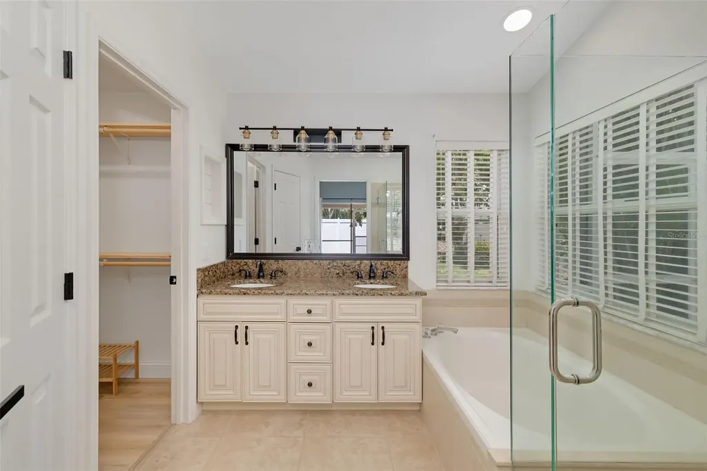 6226 Blueflower Court Lakewood Ranch FL 34202